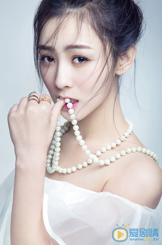 张维娜清纯写真 张维娜高清写真_张维娜高清剧照