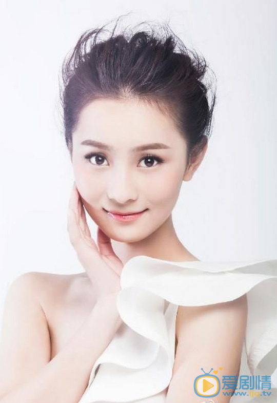 张维娜清纯写真 张维娜高清写真_张维娜高清剧照