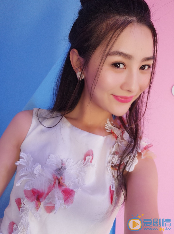 张维娜生活照 张维娜高清写真_张维娜高清剧照
