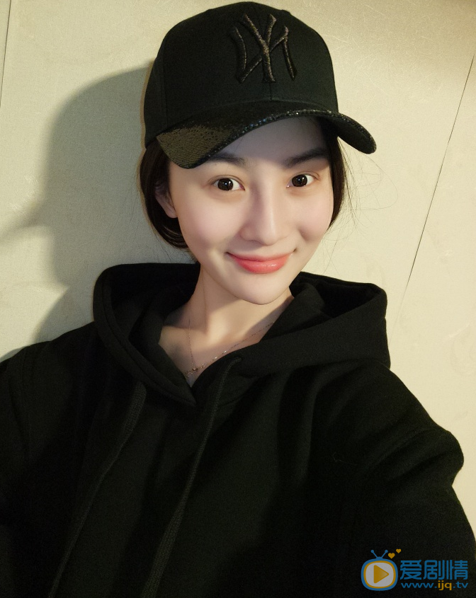 张维娜生活照 张维娜高清写真_张维娜高清剧照