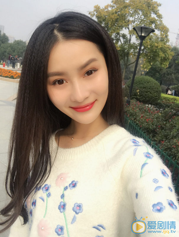张维娜生活照 张维娜高清写真_张维娜高清剧照