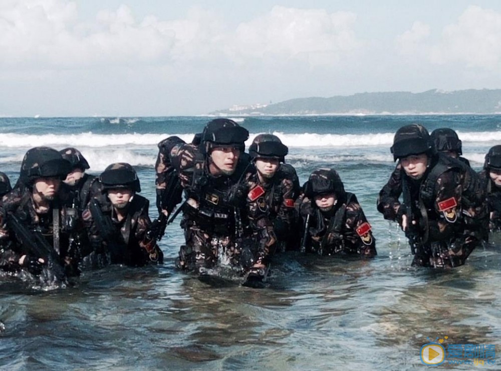 女兵突击剧情介绍