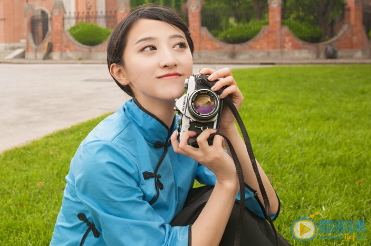 王若涵民国校服写真 王若涵高清写真_王若涵高清剧照