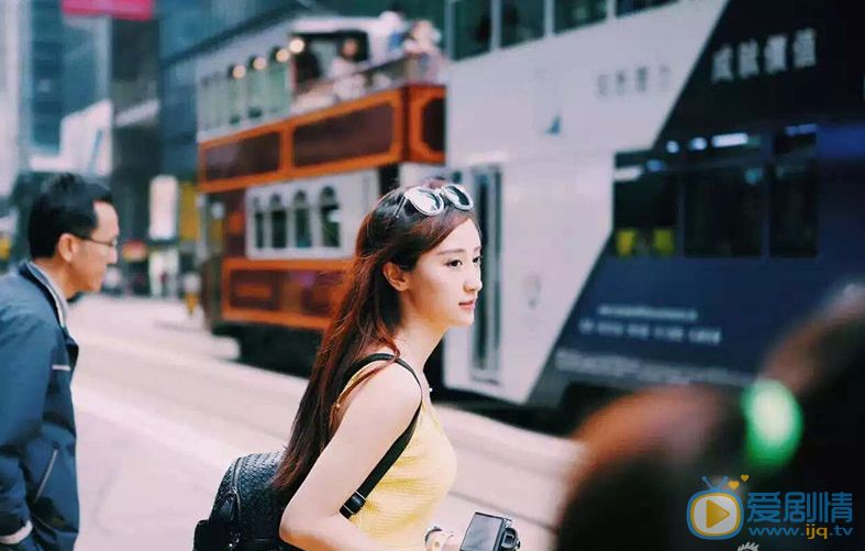 王若涵街拍写真 王若涵高清写真_王若涵高清剧照