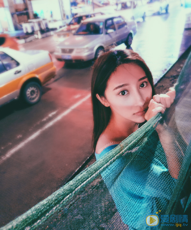 王若涵街拍写真 王若涵高清写真_王若涵高清剧照