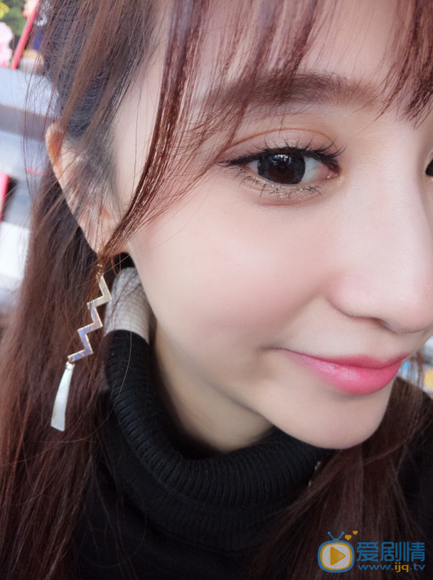 王若涵生活照 王若涵高清写真_王若涵高清剧照