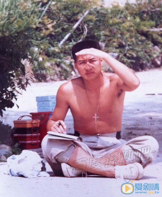 孙兴早期青涩照 孙兴高清写真_孙兴高清剧照
