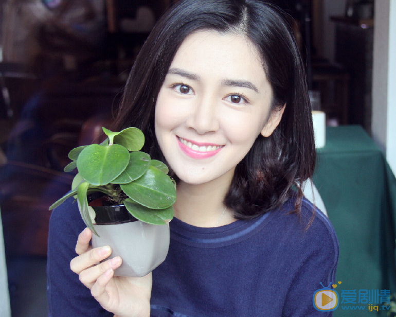 石安妮生活照 石安妮高清写真_石安妮高清剧照