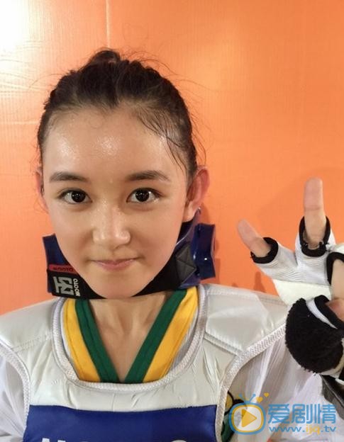 蒋依依片场照 蒋依依高清写真_蒋依依高清剧照