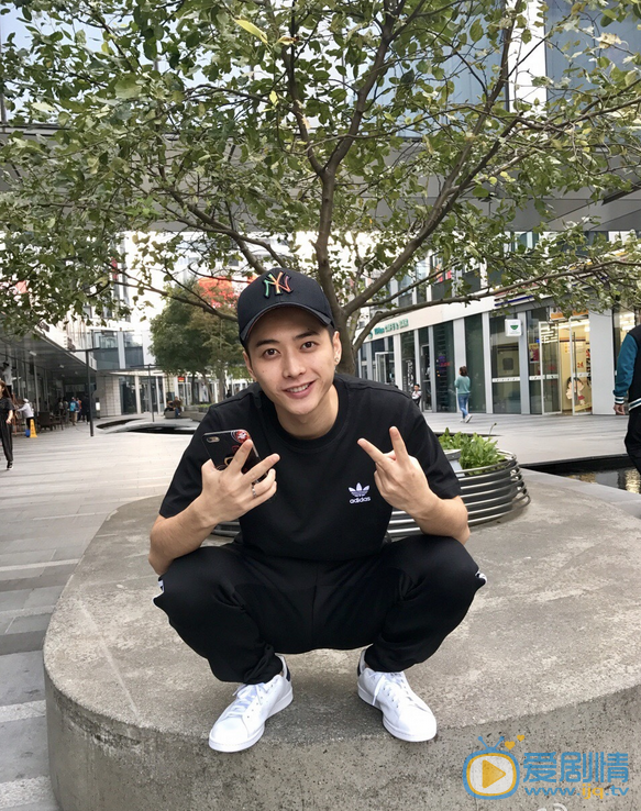 韩承羽生活照 韩承羽高清写真_韩承羽高清剧照