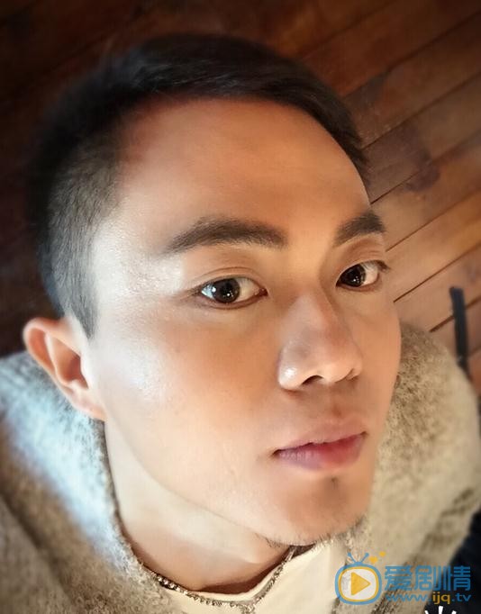 李应七生活照 李应七高清写真_李应七高清剧照