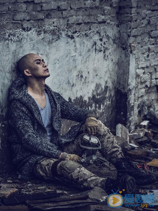 李应七《呼吸》剧照 李应七高清写真_李应七高清剧照