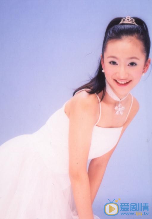 余玥童年写真 余玥高清写真_余玥高清剧照