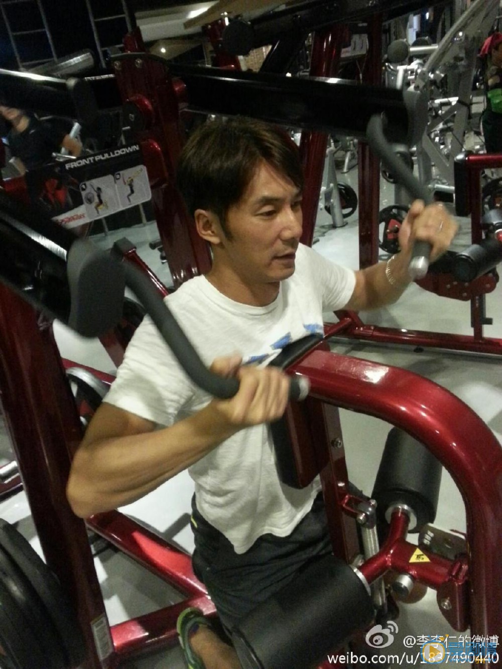 李李仁生活照 李李仁高清写真_李李仁高清剧照