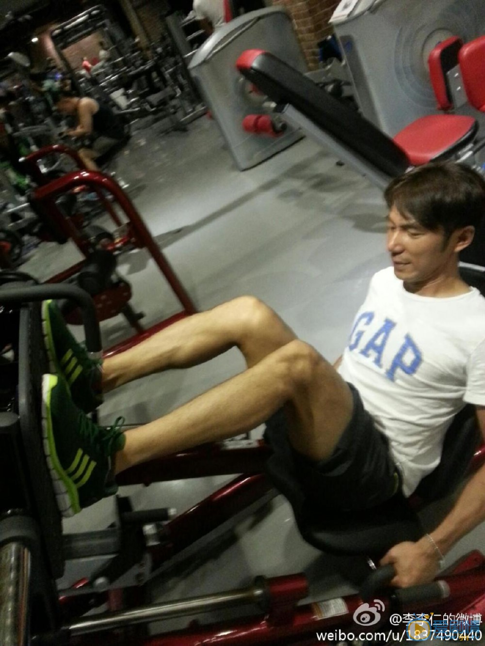 李李仁生活照 李李仁高清写真_李李仁高清剧照