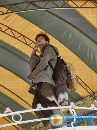 邢昭林街拍写真 邢昭林高清写真_邢昭林高清剧照