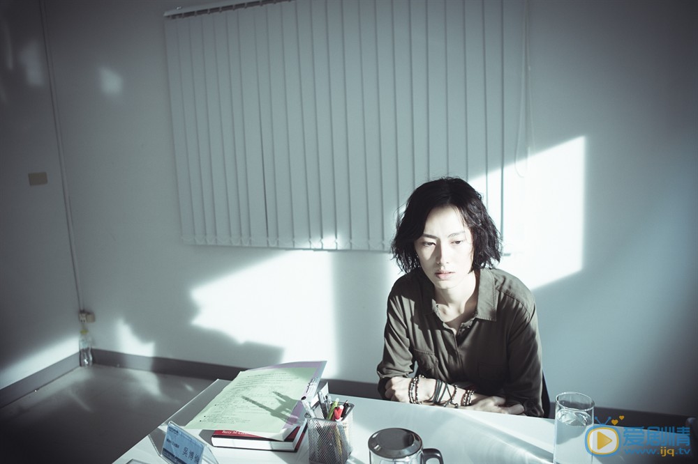 梁洛施《念念》剧照 梁洛施高清写真_梁洛施高清剧照