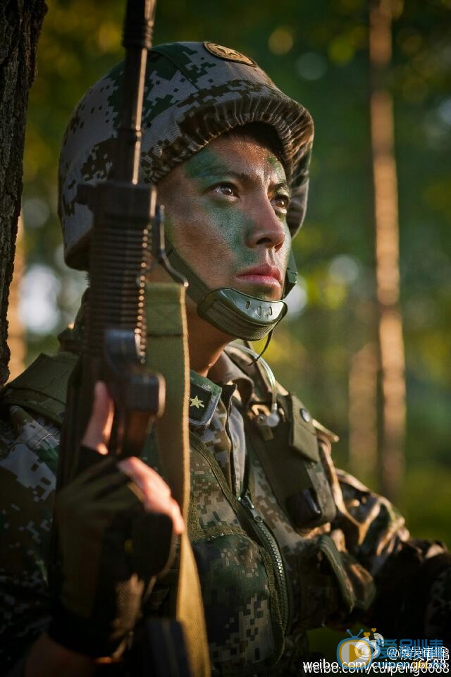 崔鹏《神犬奇兵》剧照 崔鹏高清写真_崔鹏高清剧照