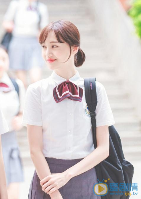 郑爽《夏至未至》剧照 郑爽高清写真_郑爽高清剧照