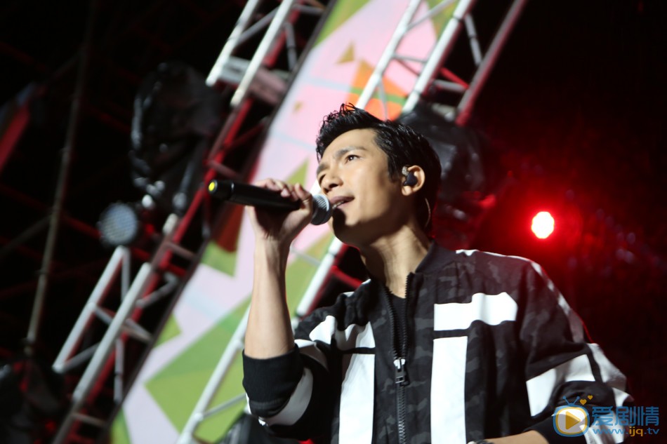 陈楚生演唱会 陈楚生高清写真_陈楚生高清剧照