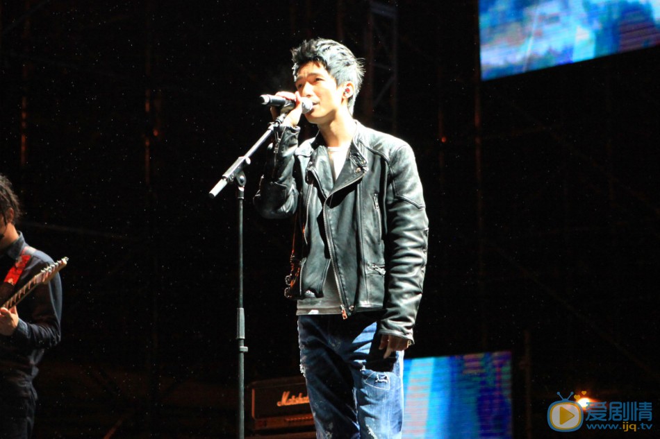 陈楚生演唱会 陈楚生高清写真_陈楚生高清剧照