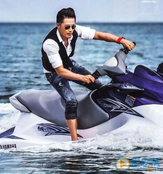 段奕宏街拍写真 段奕宏高清写真_段奕宏高清剧照