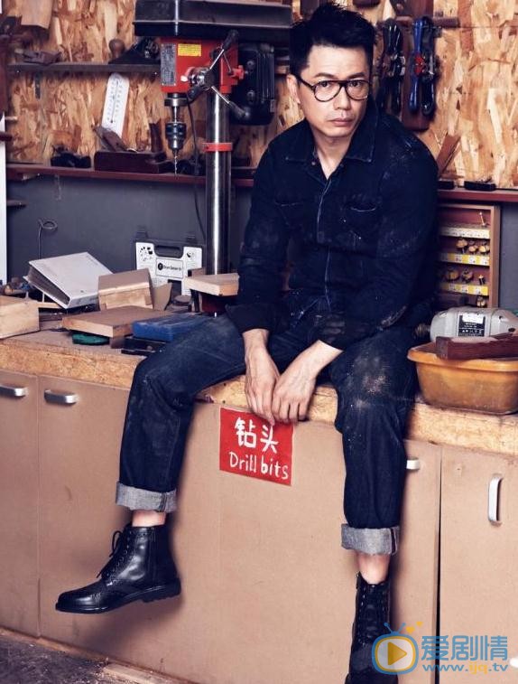 段奕宏街拍写真 段奕宏高清写真_段奕宏高清剧照
