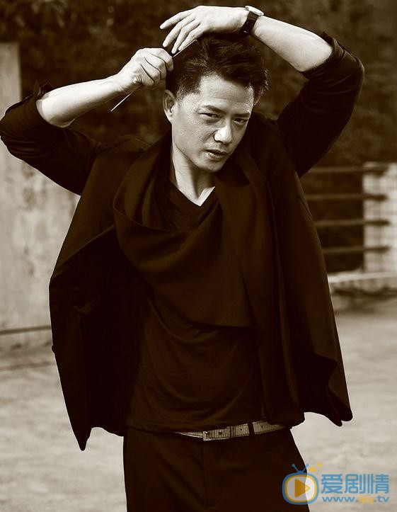 段奕宏黑白写真 段奕宏高清写真_段奕宏高清剧照