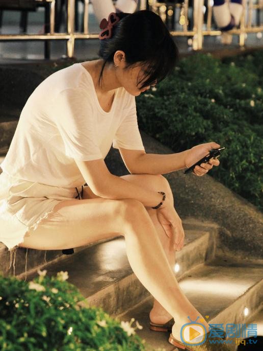 王真儿旅游街拍 王真儿高清写真_王真儿高清剧照