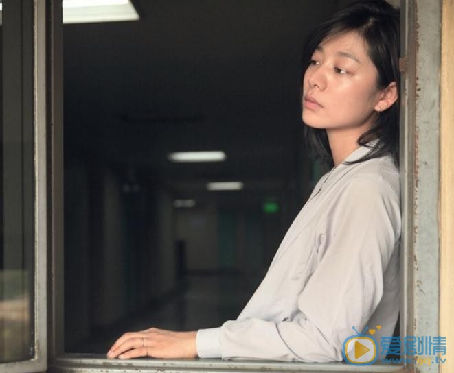 王真儿旅游街拍 王真儿高清写真_王真儿高清剧照