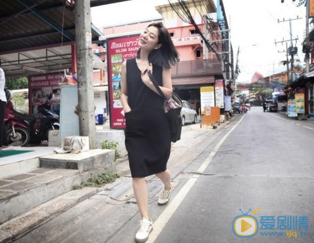 王真儿旅游街拍 王真儿高清写真_王真儿高清剧照