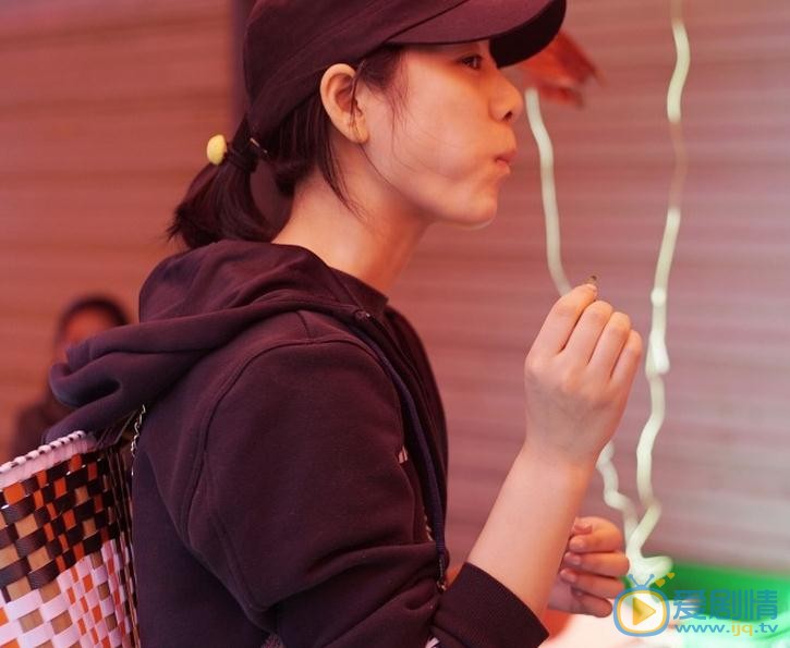 王真儿旅游街拍 王真儿高清写真_王真儿高清剧照