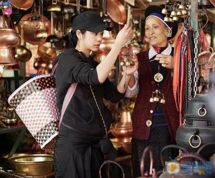 王真儿旅游街拍 王真儿高清写真_王真儿高清剧照