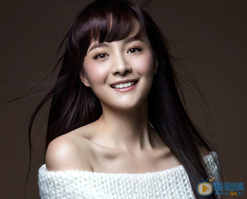 李依伊气质写真 李依伊高清写真_李依伊高清剧照