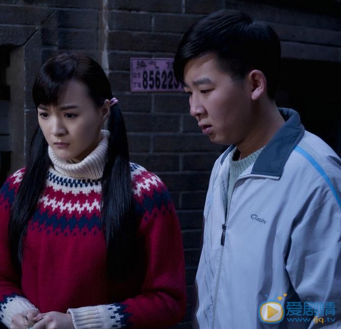 李依伊《坐88路车回家》剧照 李依伊高清写真_李依伊高清剧照
