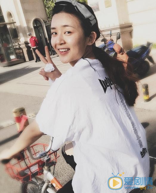 郭小炜生活照 郭小炜高清写真_郭小炜高清剧照