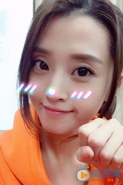李若嘉可爱萌照 李若嘉高清写真_李若嘉高清剧照