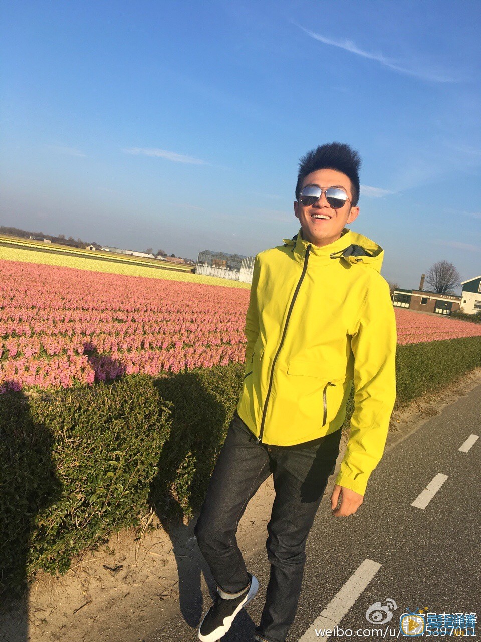 李泽锋生活照 李泽锋高清写真_李泽锋高清剧照