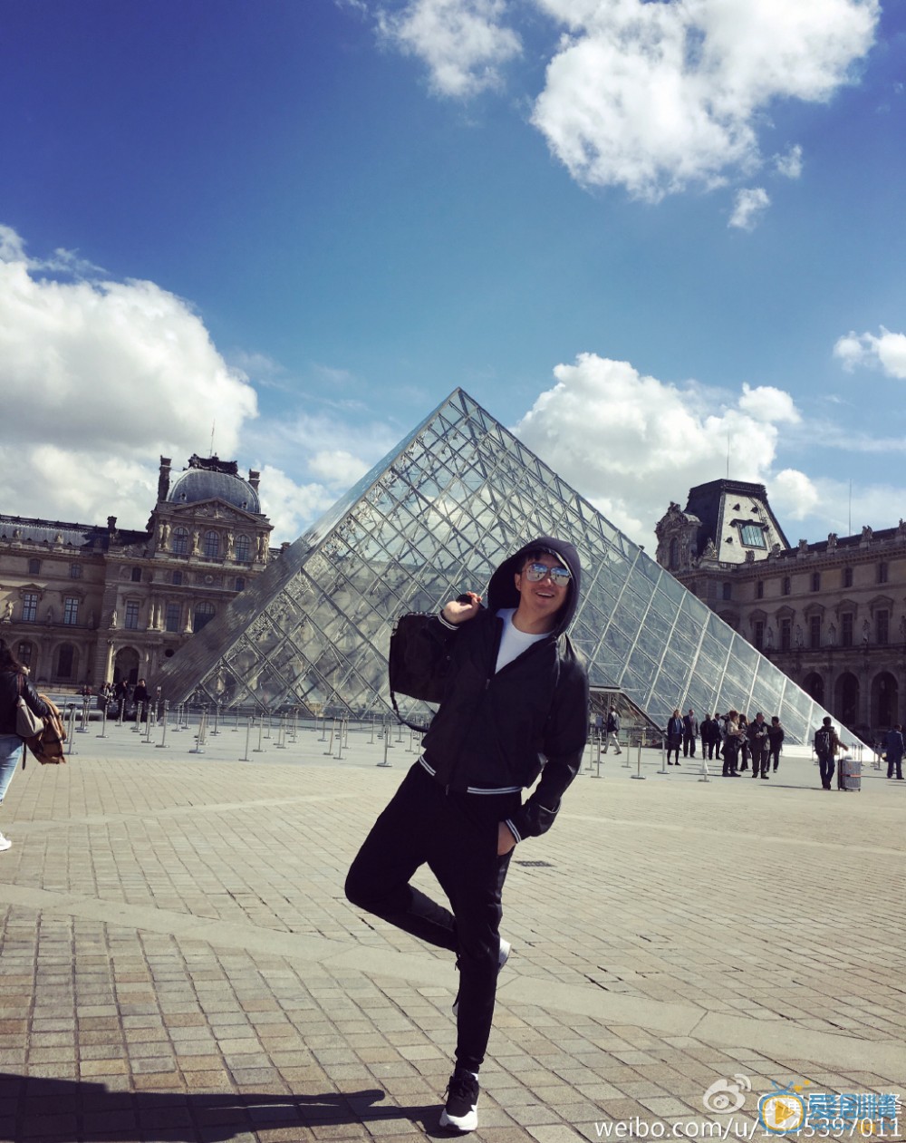 李泽锋生活照 李泽锋高清写真_李泽锋高清剧照