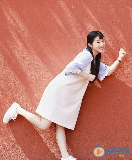 何蓝逗街头写真 何蓝逗高清写真_何蓝逗高清剧照