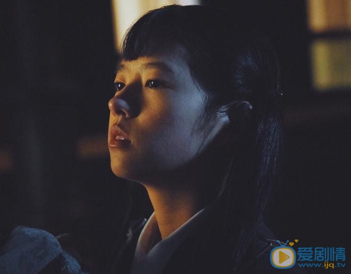 何蓝逗《少女黑道》剧照 何蓝逗高清写真_何蓝逗高清剧照