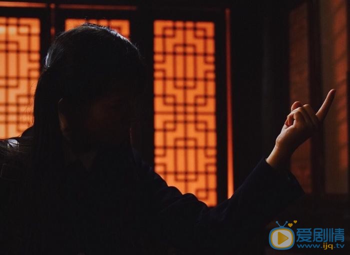 何蓝逗《少女黑道》剧照 何蓝逗高清写真_何蓝逗高清剧照