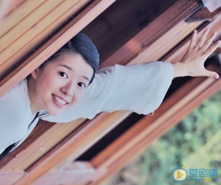 何蓝逗片场照 何蓝逗高清写真_何蓝逗高清剧照