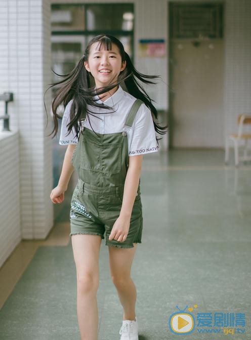 何蓝逗校园写真 何蓝逗高清写真_何蓝逗高清剧照