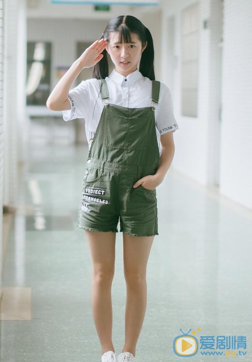 何蓝逗校园写真 何蓝逗高清写真_何蓝逗高清剧照