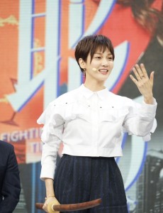 职场是个技术活将播 潘之琳“萌妹御姐”霸道上线