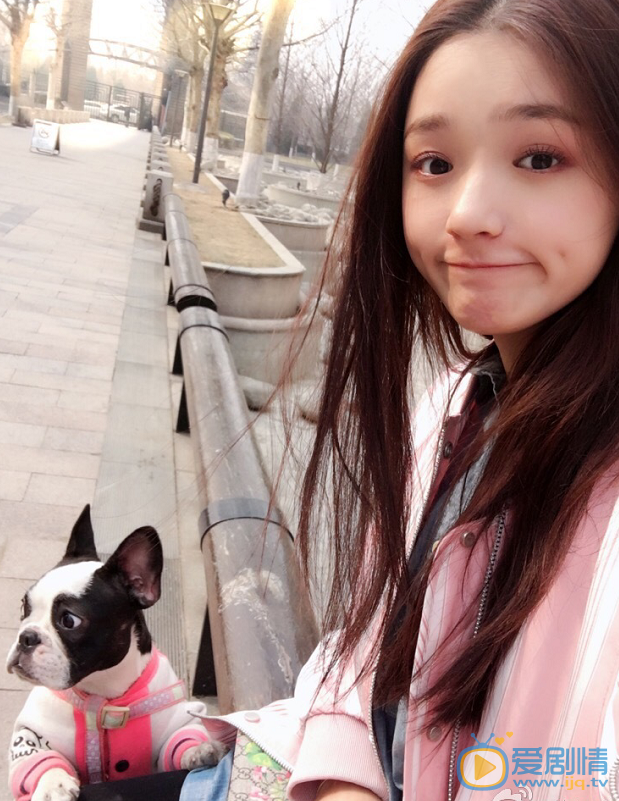 林允生活照 林允高清写真_林允高清剧照