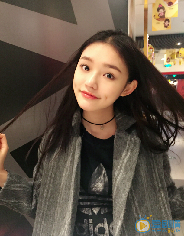 林允生活照 林允高清写真_林允高清剧照