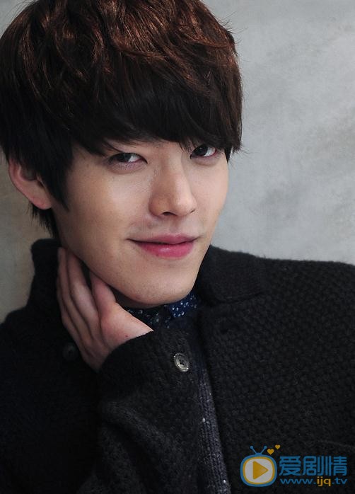 金宇彬新闻图 金宇彬高清写真_金宇彬高清剧照