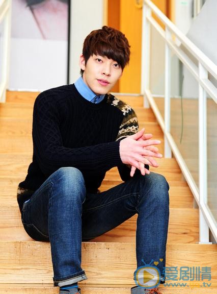 金宇彬新闻图 金宇彬高清写真_金宇彬高清剧照